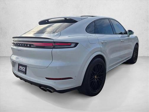 2024 Porsche Cayenne S