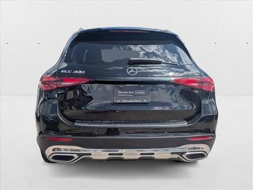 2025 Mercedes-Benz GLC 300 Base