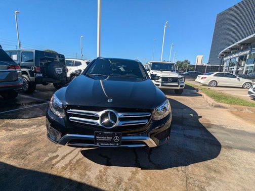 2018 Mercedes-Benz GLC 300 Base