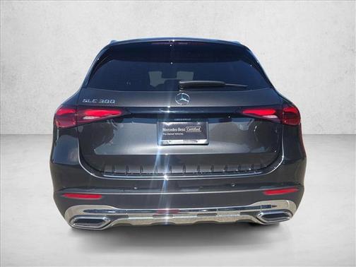 Graphite Grey Metallic 2026 Mercedes-Benz GLC 300 Base