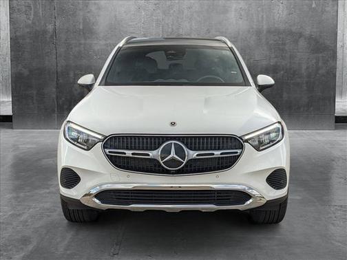 2025 Mercedes-Benz GLC 300 Base