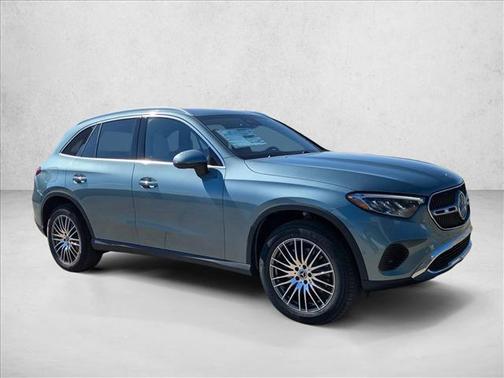 Verde Silver Metallic 2026 Mercedes-Benz GLC 300 Base