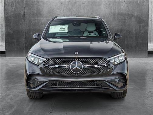 2025 Mercedes-Benz GLC 300 Base