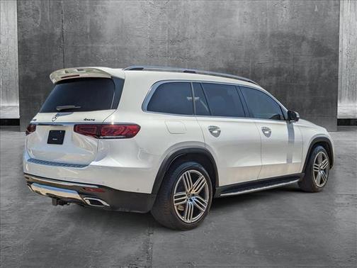 2022 Mercedes-Benz GLS 450 4MATIC