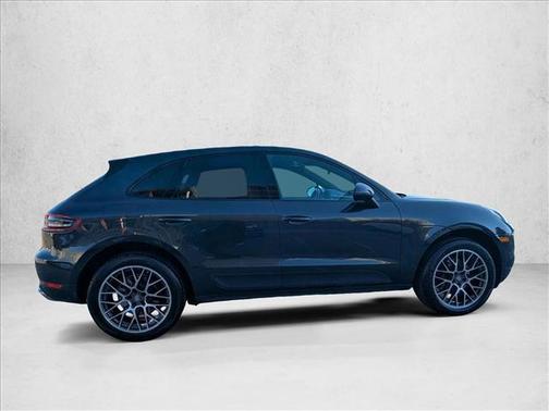 2018 Porsche Macan AWD