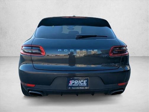 2018 Porsche Macan AWD