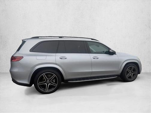 2026 Mercedes-Benz GLS 450 4MATIC
