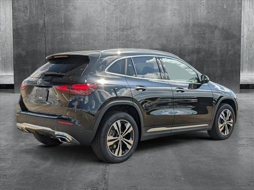 2025 Mercedes-Benz GLA 250 4MATIC