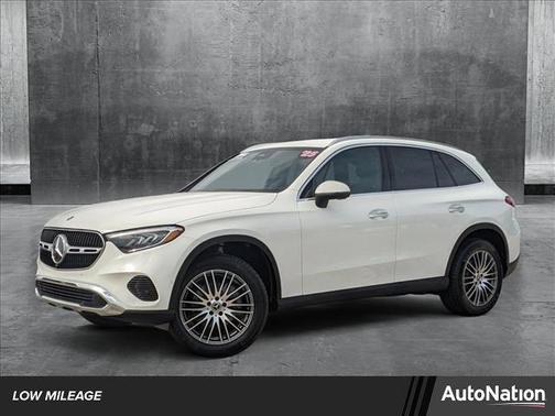 2025 Mercedes-Benz GLC 300 Base