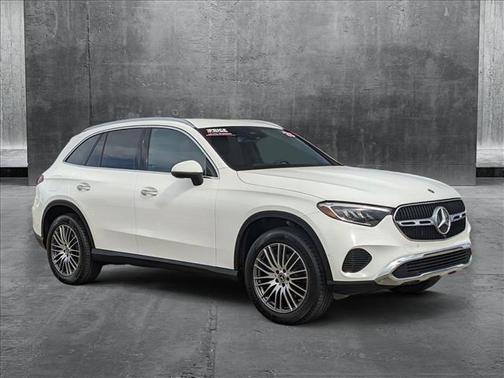 2025 Mercedes-Benz GLC 300 Base