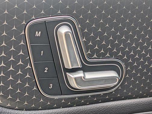 2025 Mercedes-Benz GLB 250 Base