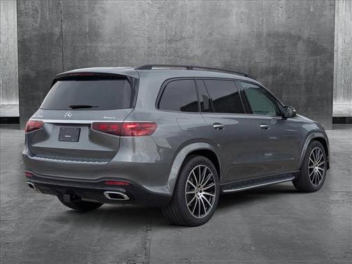 2025 Mercedes-Benz GLS 450 4MATIC