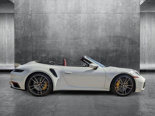 2024 Porsche 911 Turbo S