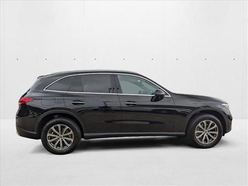 2024 Mercedes-Benz GLC 300 Base