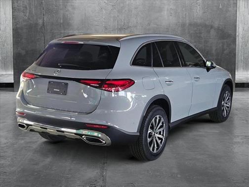 2025 Mercedes-Benz GLC 300 Base