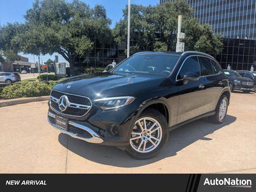 2023 Mercedes-Benz GLC 300 Base