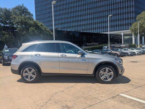 2022 Mercedes-Benz GLC 300 Base