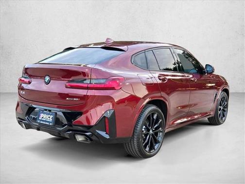Aventurin Red Metallic 2025 BMW X4 xDrive30i