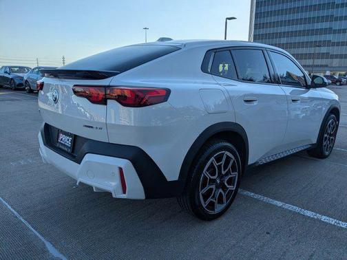 2025 BMW X2 xDrive28i