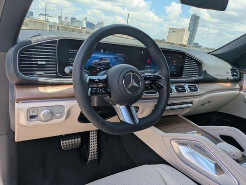 2025 Mercedes-Benz GLS 450 4MATIC