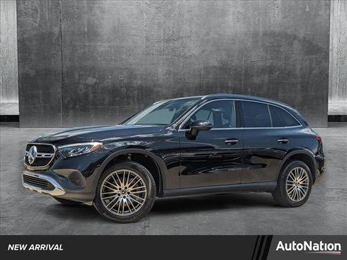 2025 Mercedes-Benz GLC 300 Base
