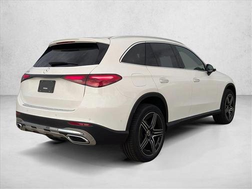 2026 Mercedes-Benz GLC 300 Base