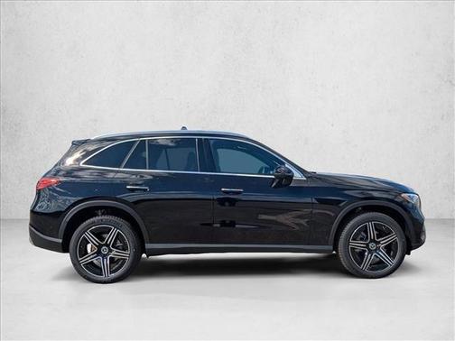 2026 Mercedes-Benz GLC 300 Base