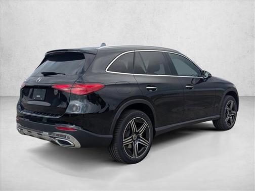 2026 Mercedes-Benz GLC 300 Base