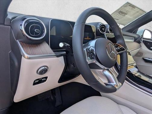 2026 Mercedes-Benz GLC 300 Base