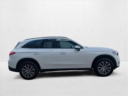 2025 Mercedes-Benz GLC 300 Base
