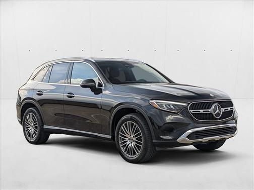 2025 Mercedes-Benz GLC 300 Base