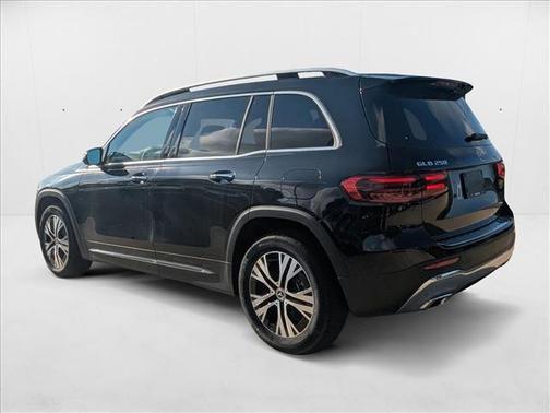 2025 Mercedes-Benz GLB 250 Base