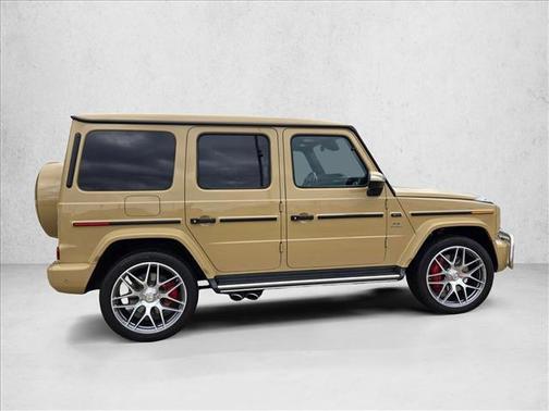 MANUFAKTUR Desert Sand 2023 Mercedes-Benz AMG G 63 4MATIC