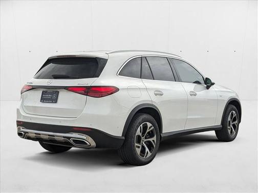 2025 Mercedes-Benz GLC 350e Base