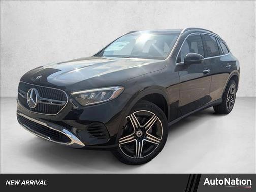 2026 Mercedes-Benz GLC 300 Base