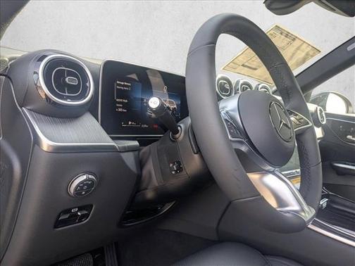 2026 Mercedes-Benz GLC 300 Base