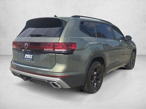 2024 Volkswagen Atlas 2.0T SE w/Technology 4MOTION