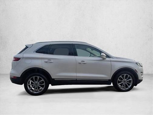 2019 Lincoln MKC Select