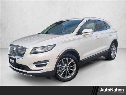 2019 Lincoln MKC Select