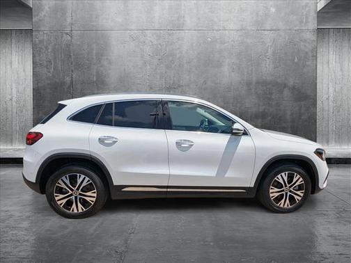 2025 Mercedes-Benz GLA 250 4MATIC