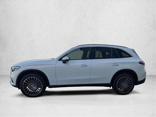 2026 Mercedes-Benz GLC 300 Base