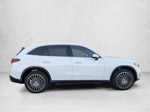2026 Mercedes-Benz GLC 300 Base