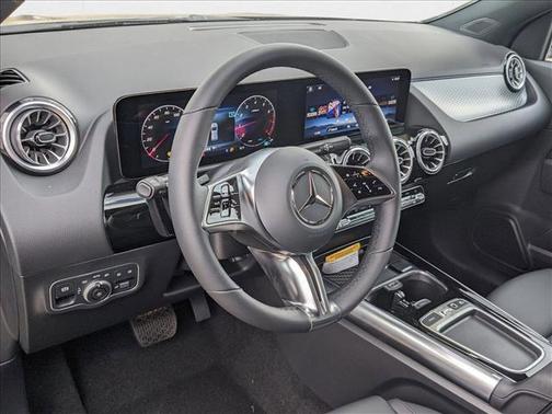 2026 Mercedes-Benz GLA 250 4MATIC