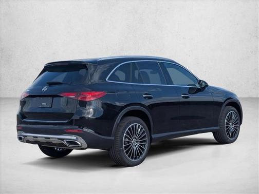 2026 Mercedes-Benz GLC 300 Base
