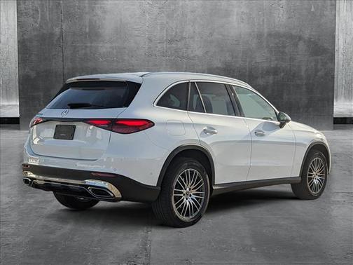 2025 Mercedes-Benz GLC 300 Base