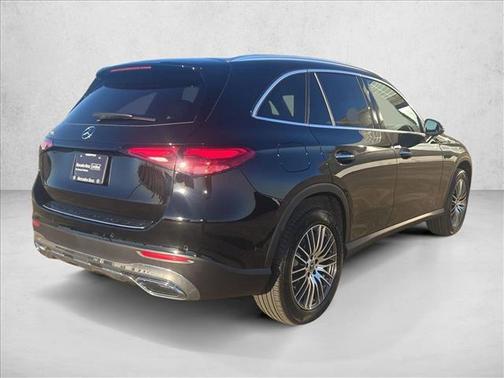 2026 Mercedes-Benz GLC 300 Base