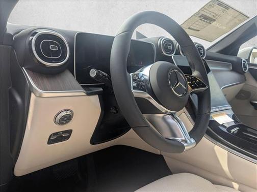 2026 Mercedes-Benz GLC 300 Base