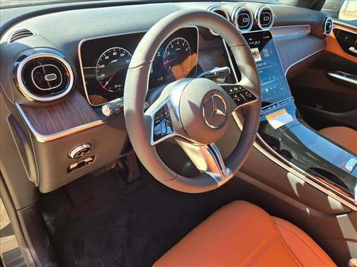 2026 Mercedes-Benz GLC 300 Base