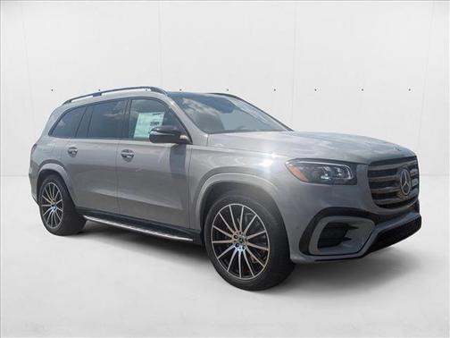 2026 Mercedes-Benz GLS 450 4MATIC