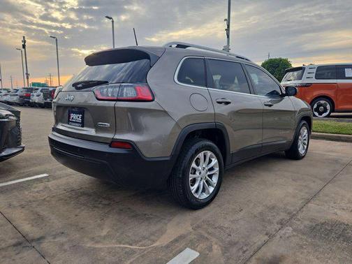 2019 Jeep Cherokee Latitude